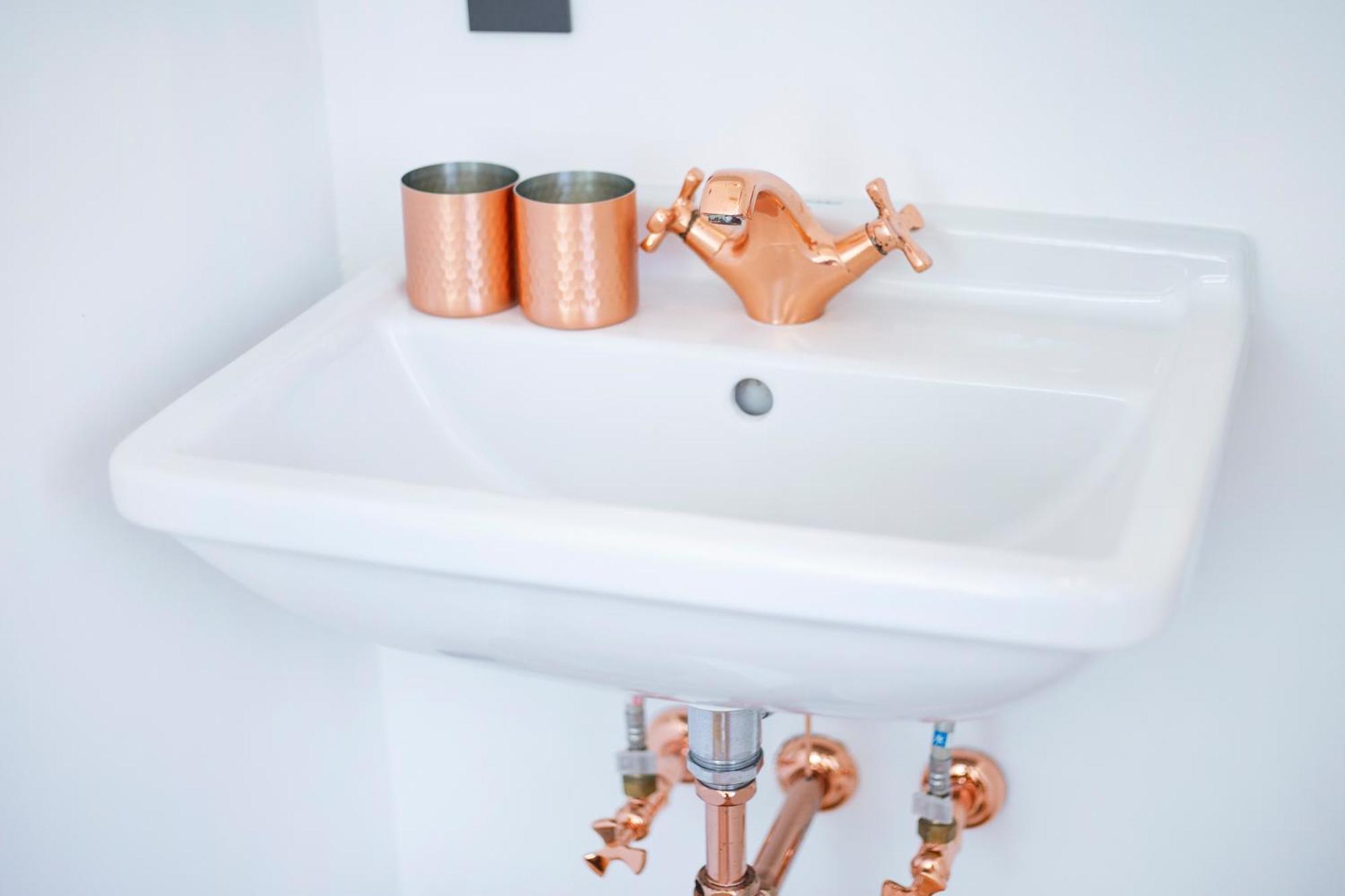 ぷふか浅草 Hotell Tokyo prefektur Exteriör bild
